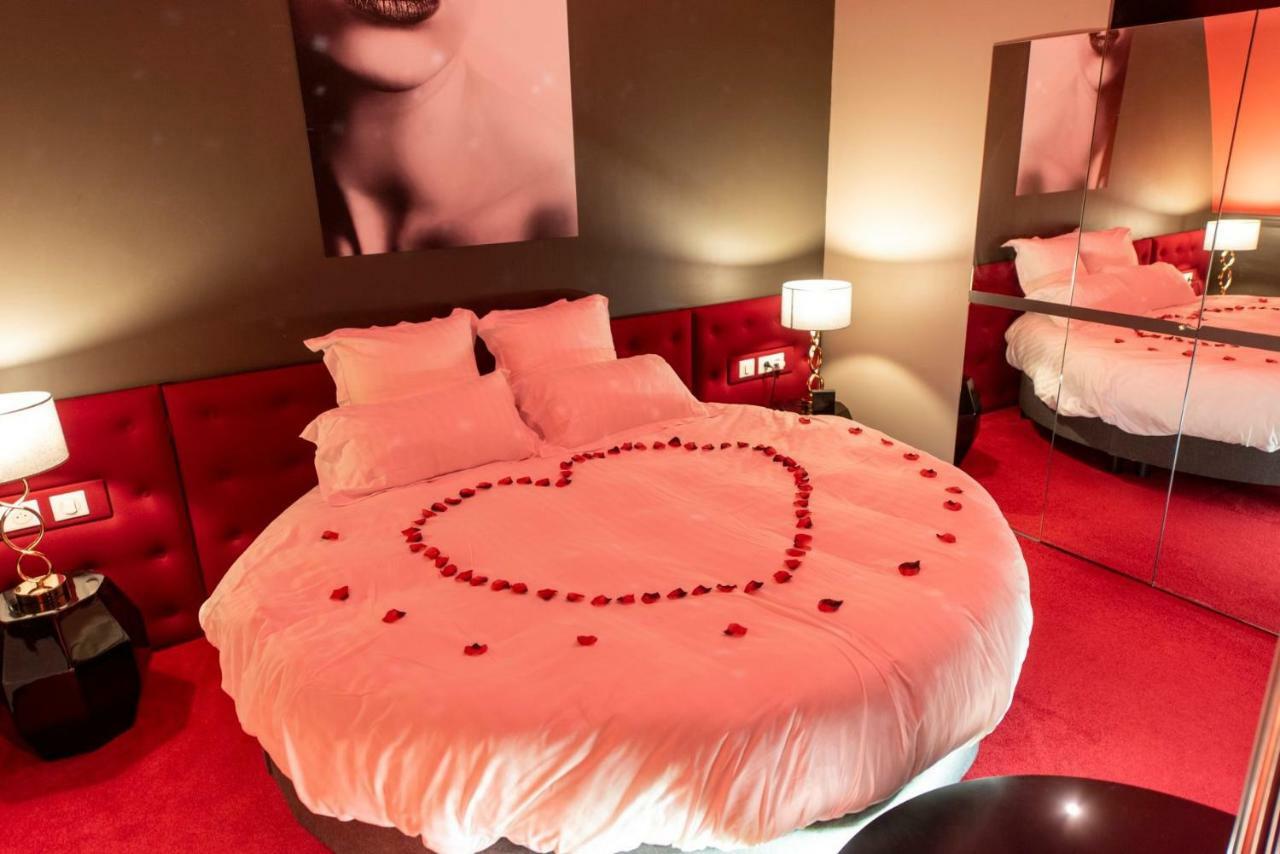 La Parenthese Envoutee Aparthotel Amiens Exterior foto